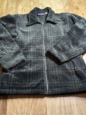 Vintage 1998 Patagonia USA Plaid Pile Fleece Full Zip Jacket Womens Size Large